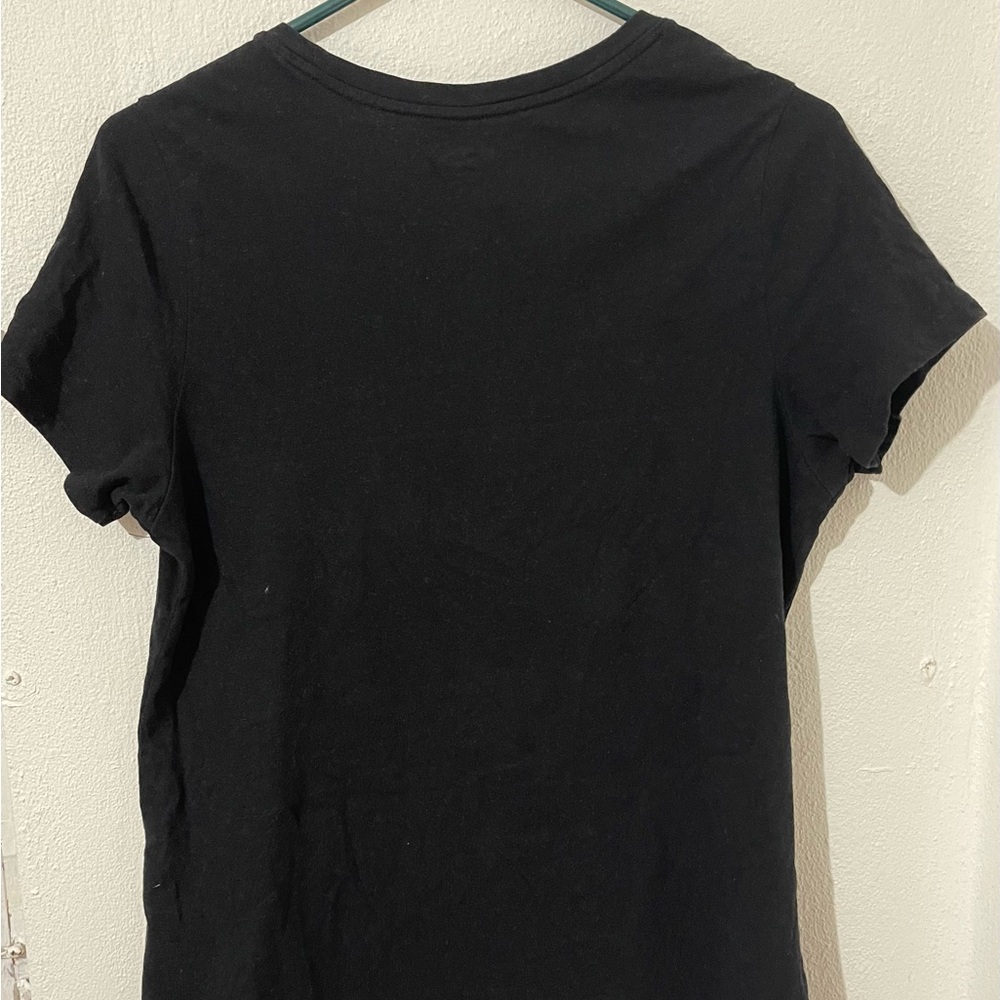 Old Navy Black Graphic Tee - Picture 2 of 6
